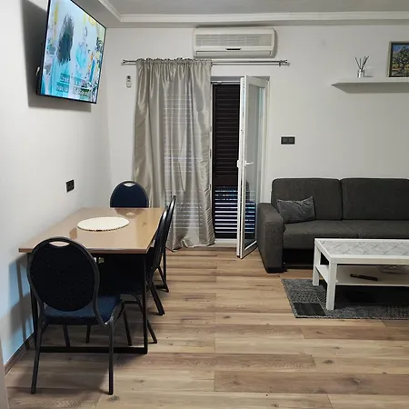 Mraz Apartment